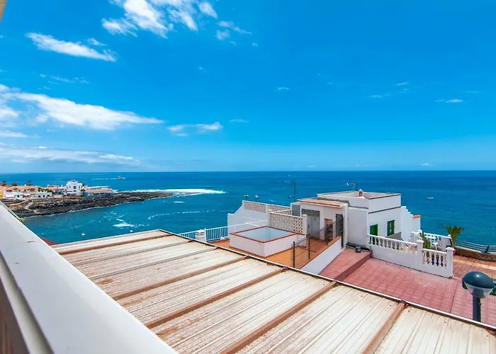 Atico La Caleta 2a034 아파트